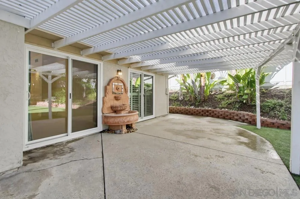 10460 La Vita C, San Diego, California 92131 home-pic-27