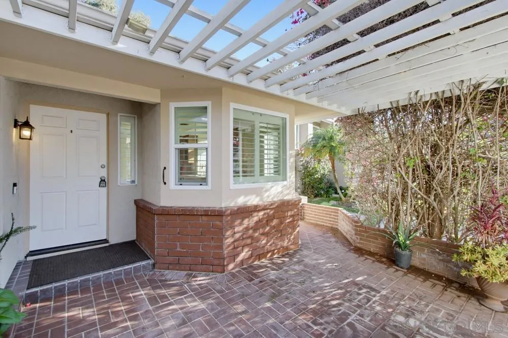 10460 La Vita C, San Diego, California 92131 home-pic-4