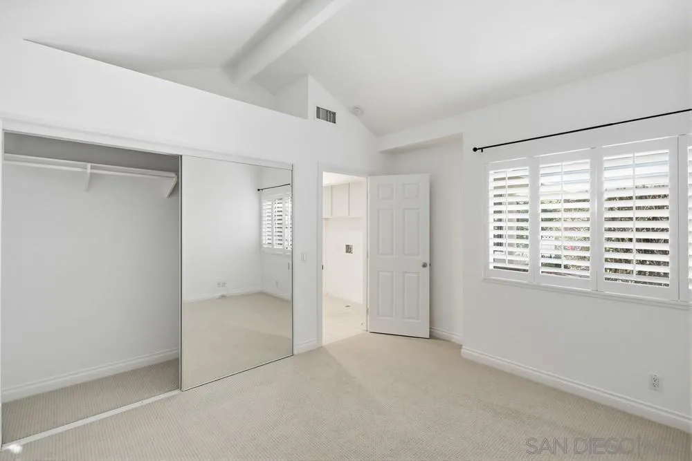 10460 La Vita C, San Diego, California 92131 home-pic-23