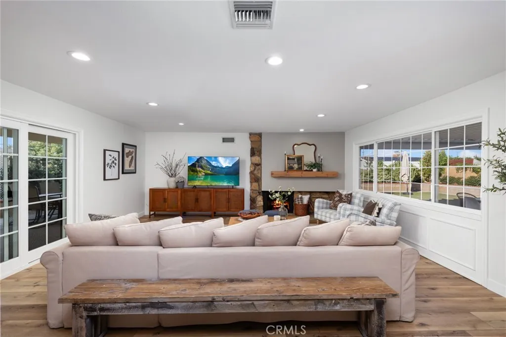 5121 Cedarlawn, Placentia, California 92870 home-pic-4