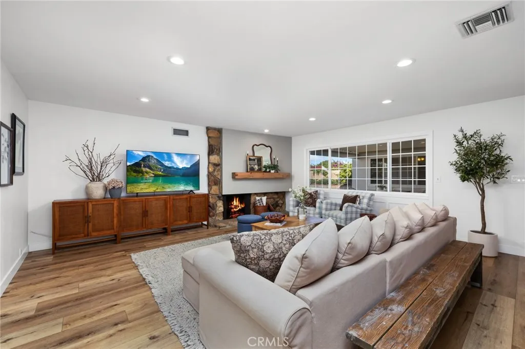 5121 Cedarlawn, Placentia, California 92870 home-pic-5