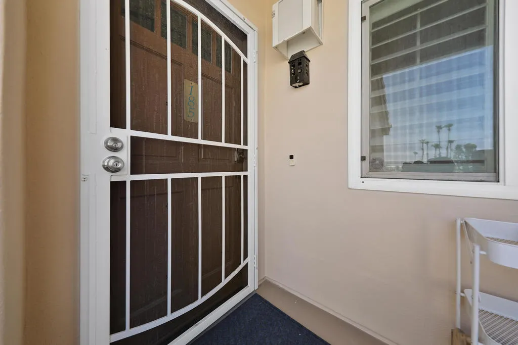 gallery-image 4