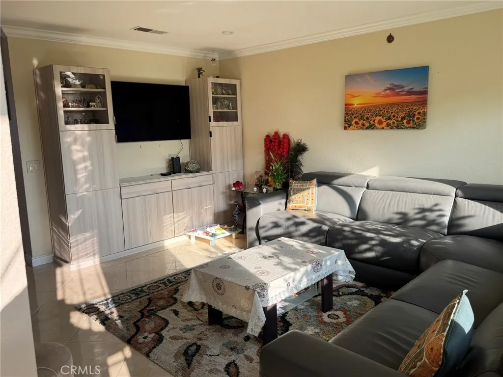 2283 Shady Hills, Diamond Bar, California 91765 home-pic-8