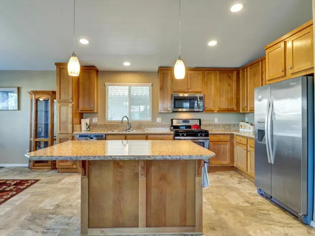 10-39760 Moronga Canyon Dr-10