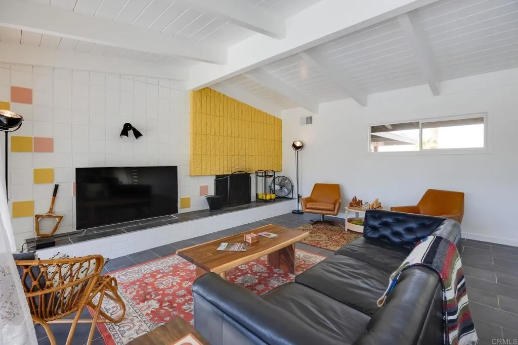 255 Montezuma Road, Borrego Springs, California 92004 home-pic-3