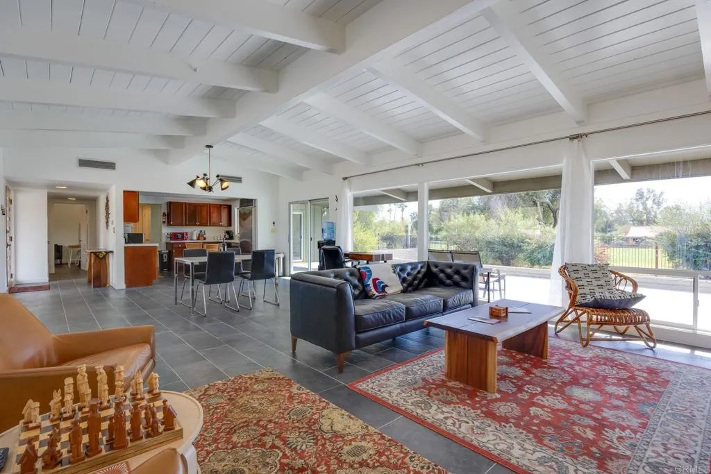 255 Montezuma Road, Borrego Springs, California 92004 home-pic-4