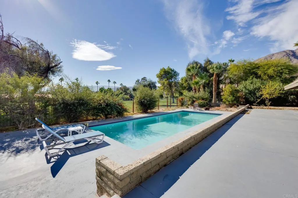 255 Montezuma Road, Borrego Springs, California 92004 home-pic-10
