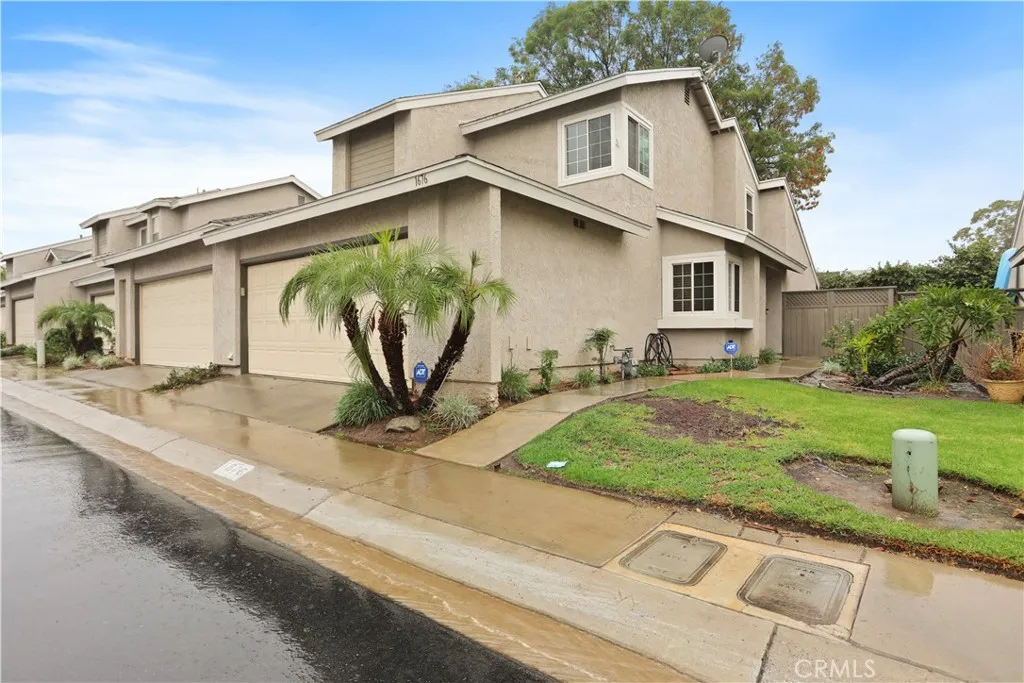 1676 Sumac, Corona, California 92882 home-pic-0