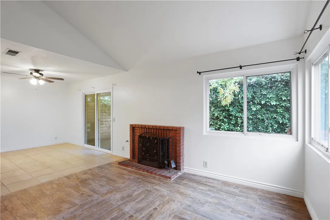 1676 Sumac, Corona, California 92882 home-pic-8