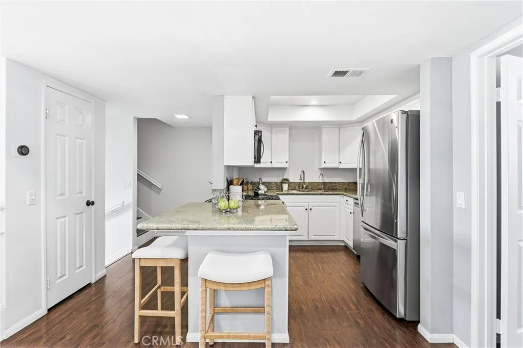 380 W Wilson B103, Costa Mesa, California 92627 home-pic-11
