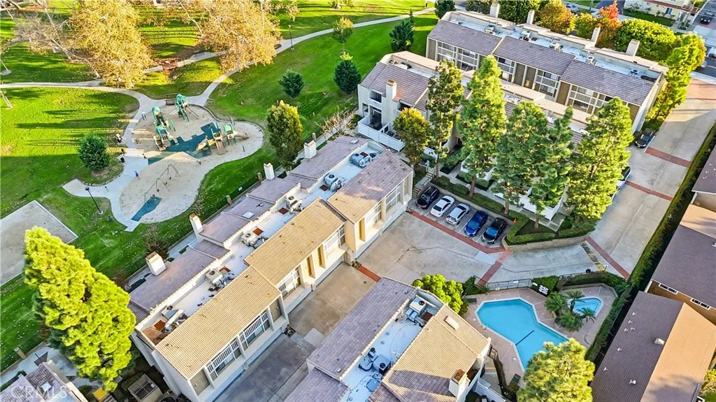 380 W Wilson B103, Costa Mesa, California 92627 home-pic-36