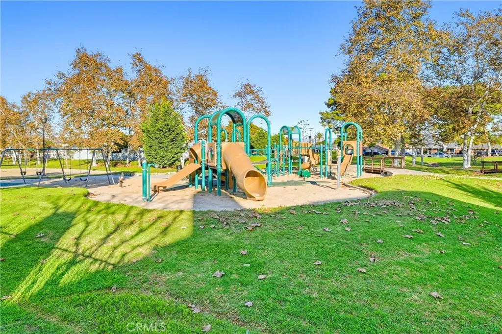 380 W Wilson B103, Costa Mesa, California 92627 home-pic-32