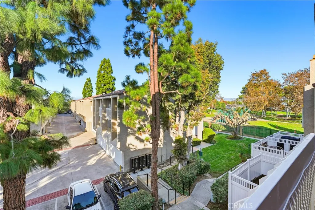 380 W Wilson B103, Costa Mesa, California 92627 home-pic-27