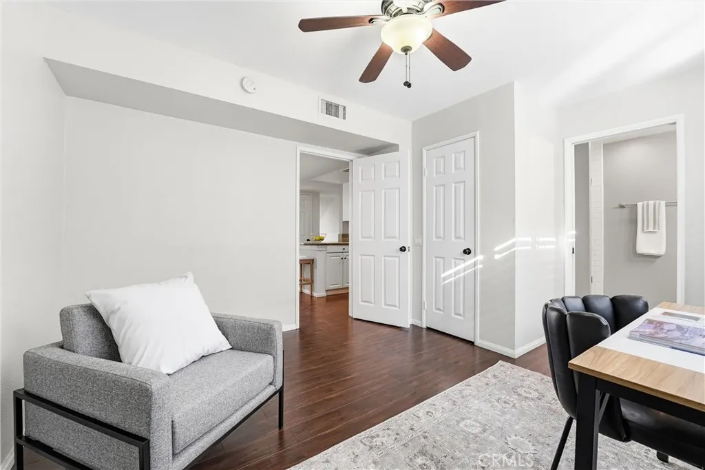 380 W Wilson B103, Costa Mesa, California 92627 home-pic-15