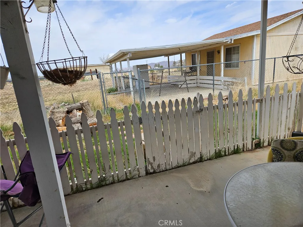 11175 Tyee Road, Apple Valley, California 92308 home-pic-9