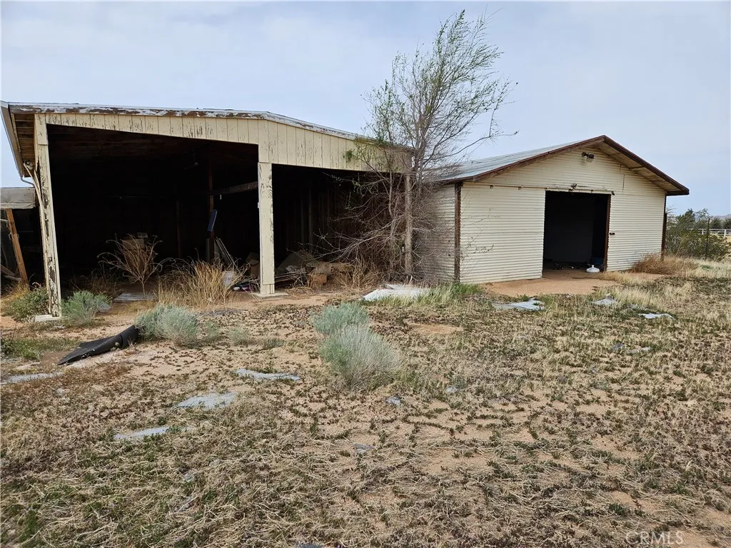 11175 Tyee Road, Apple Valley, California 92308 home-pic-21