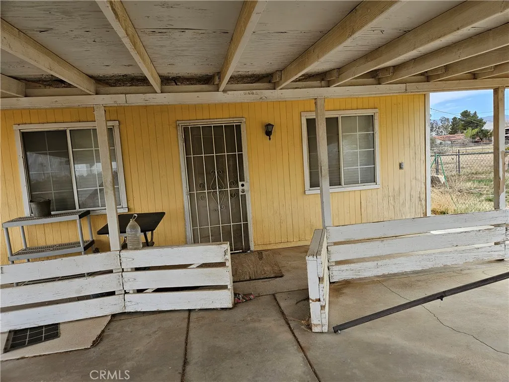11175 Tyee Road, Apple Valley, California 92308 home-pic-15