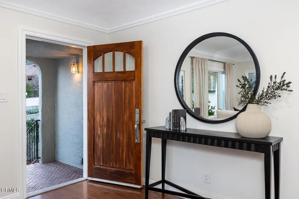 3227 Terzilla Place, Los Angeles, California 90065 home-pic-3