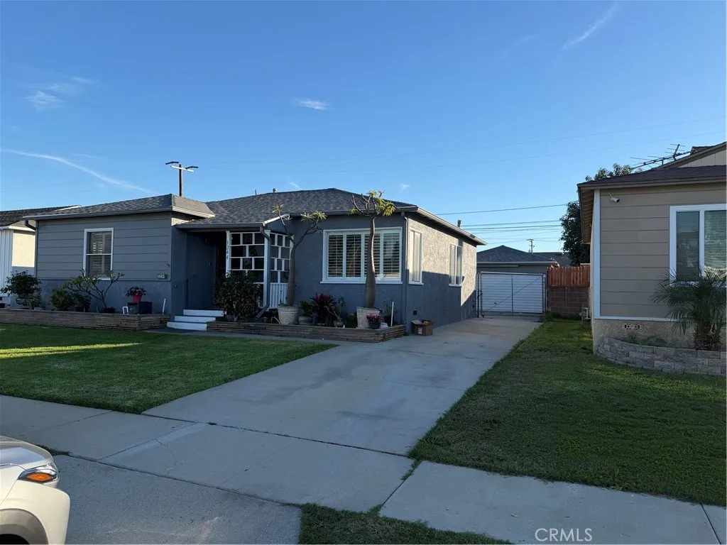 3244 Centralia, Lakewood, California 90712 home-pic-11