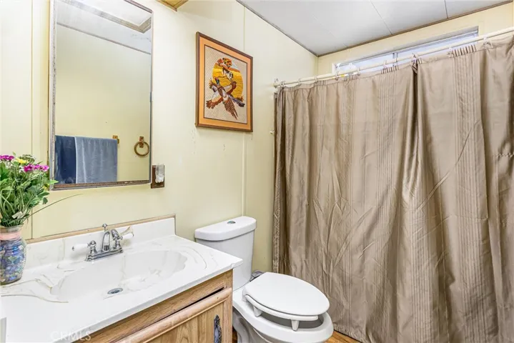 Bathroom 2