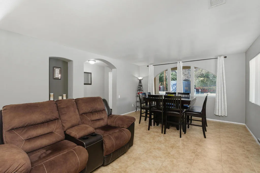 51840 Avenida Madero, La Quinta, California 92253 home-pic-9