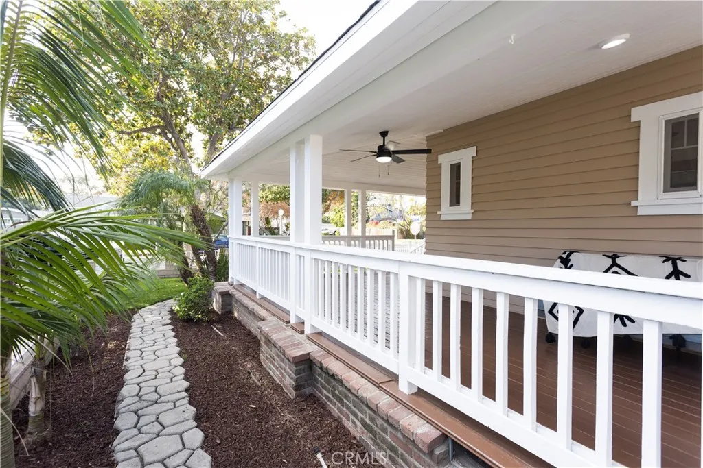 152 N Princeton Avenue, Fullerton, California 92831 home-pic-16
