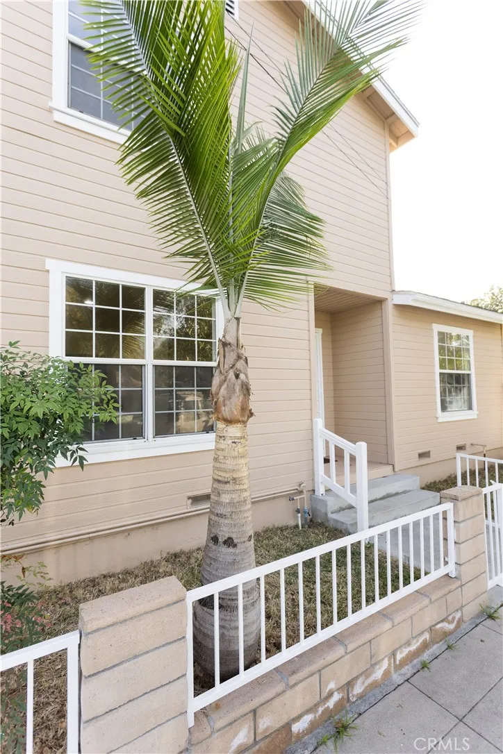 152 N Princeton Avenue, Fullerton, California 92831 home-pic-36