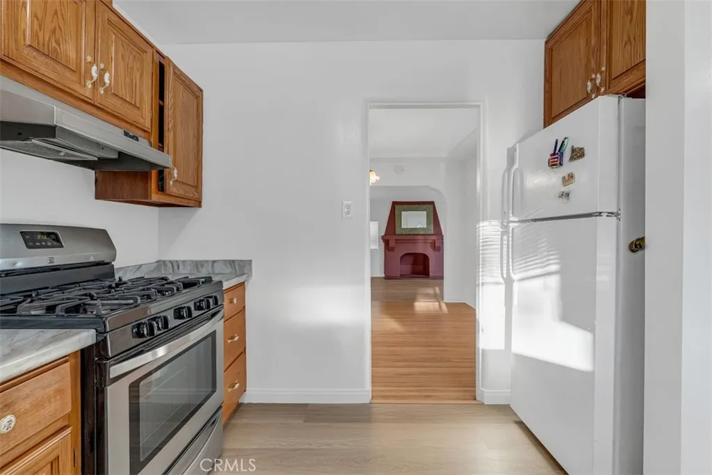 1227 Western Avenue, Glendale, California 91201 home-pic-11