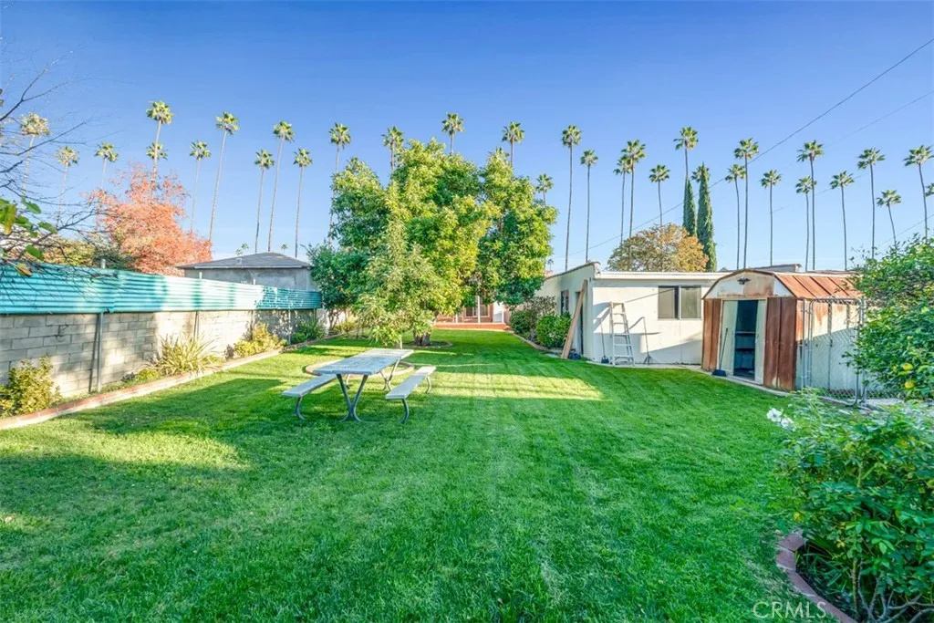 1227 Western Avenue, Glendale, California 91201 home-pic-33