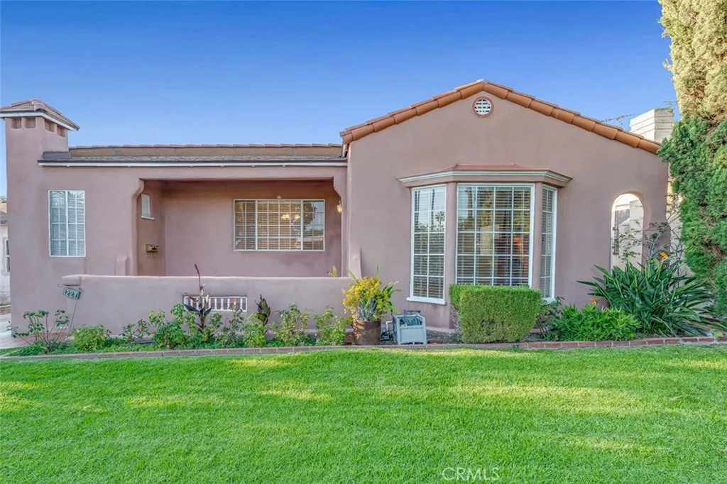 1227 Western Avenue, Glendale, California 91201 home-pic-0