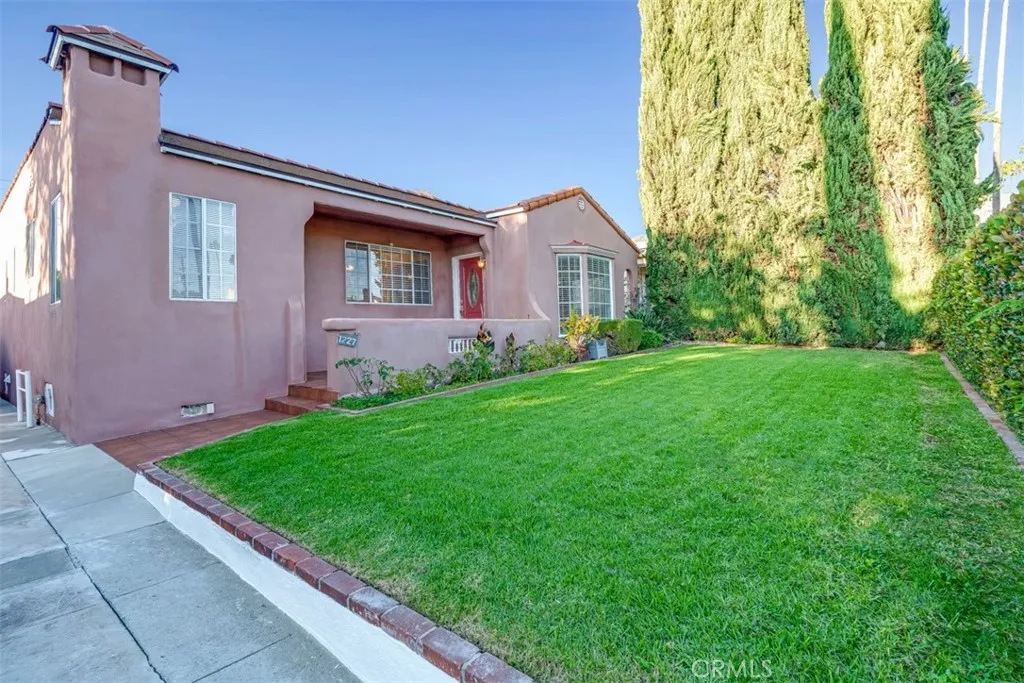 1227 Western Avenue, Glendale, California 91201 home-pic-1