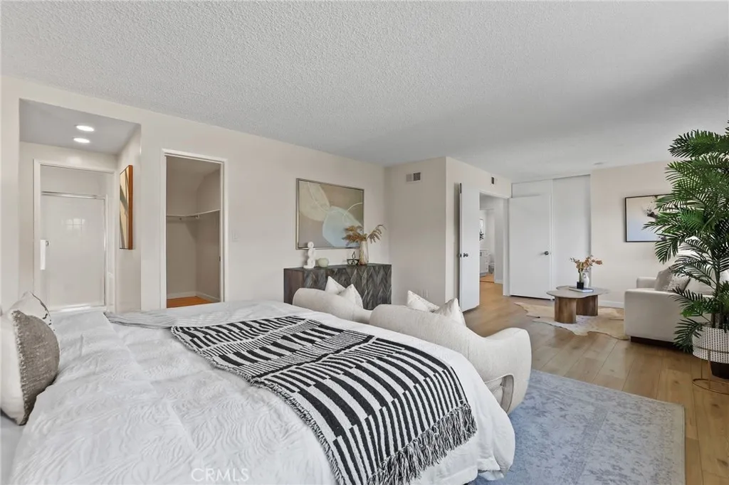 12547 Yosemite, Cerritos, California 90703 home-pic-42
