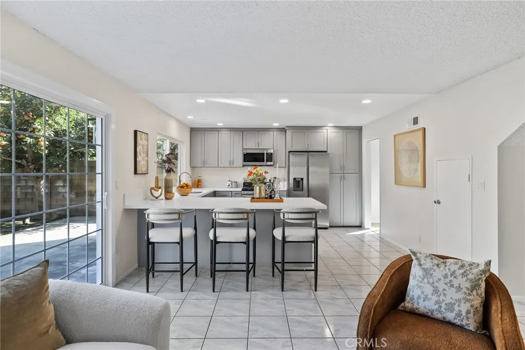 12547 Yosemite, Cerritos, California 90703 home-pic-22
