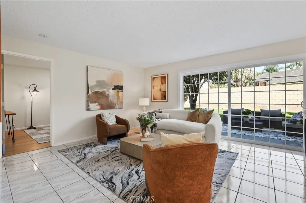 12547 Yosemite, Cerritos, California 90703 home-pic-17
