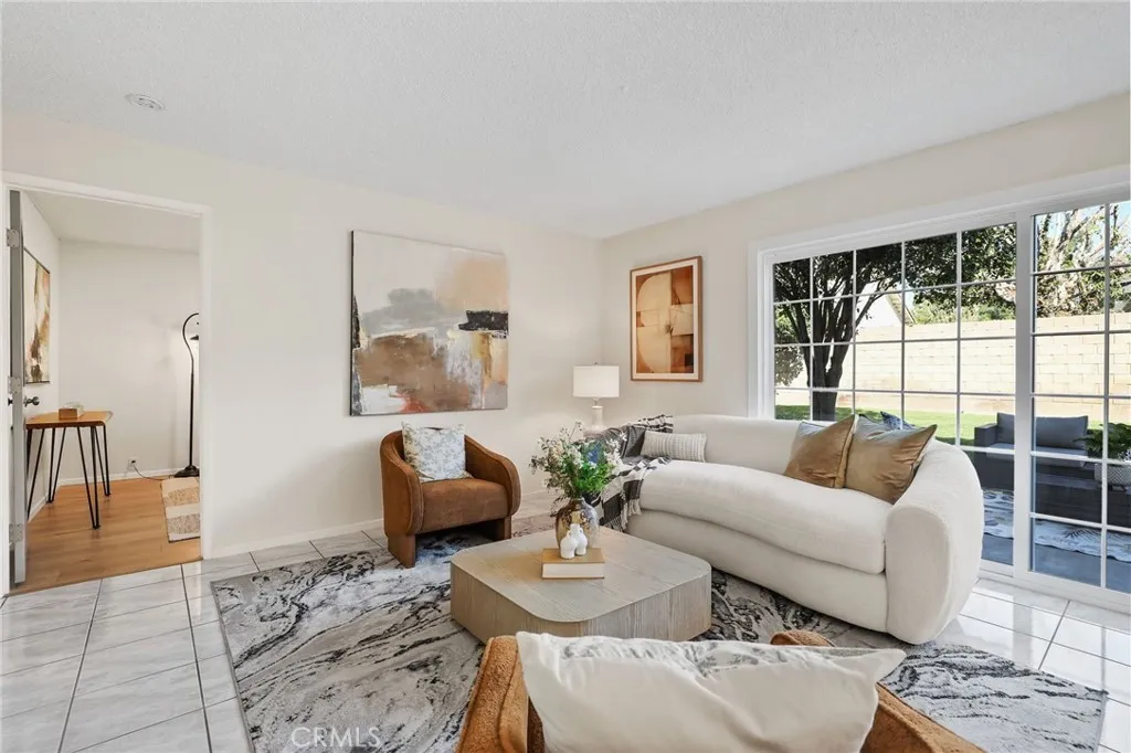 12547 Yosemite, Cerritos, California 90703 home-pic-18