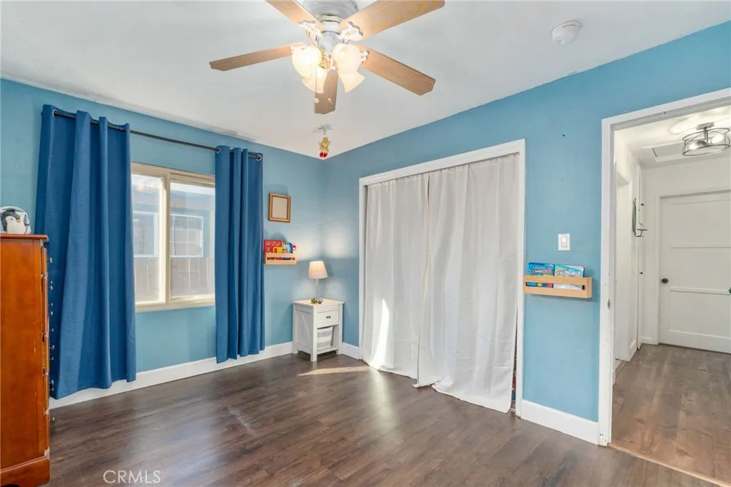 516 E Sunkist, Ontario, California 91761 home-pic-17