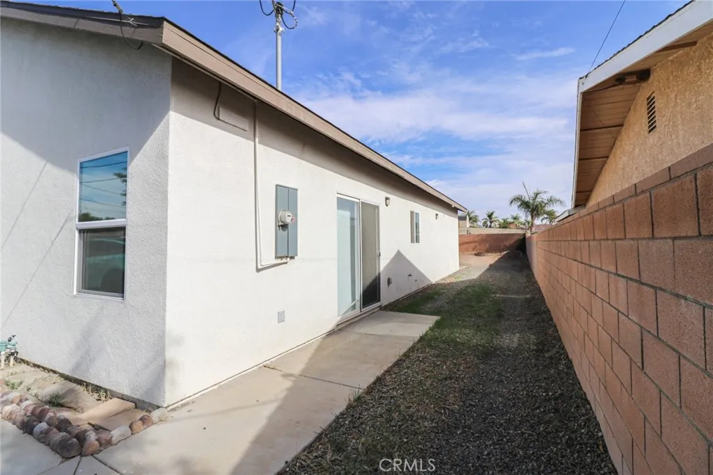 4847 Hedrick Avenue, Riverside, California 92505 home-pic-3