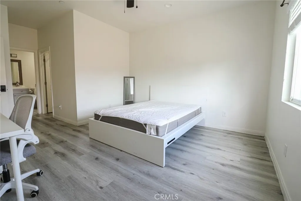 4847 Hedrick Avenue, Riverside, California 92505 home-pic-12