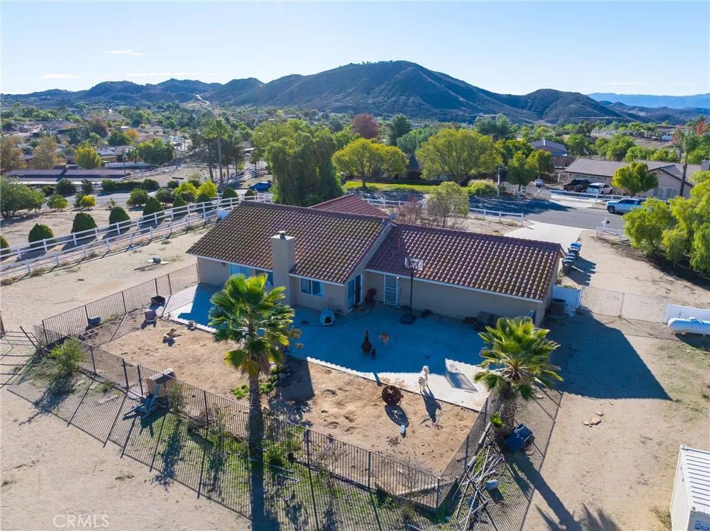 17874 El Mineral, Perris, California 92570 home-pic-20