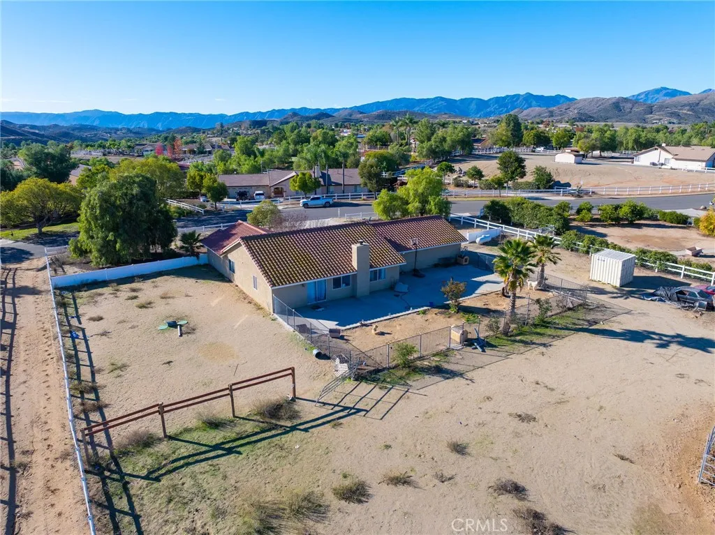 17874 El Mineral, Perris, California 92570 home-pic-19