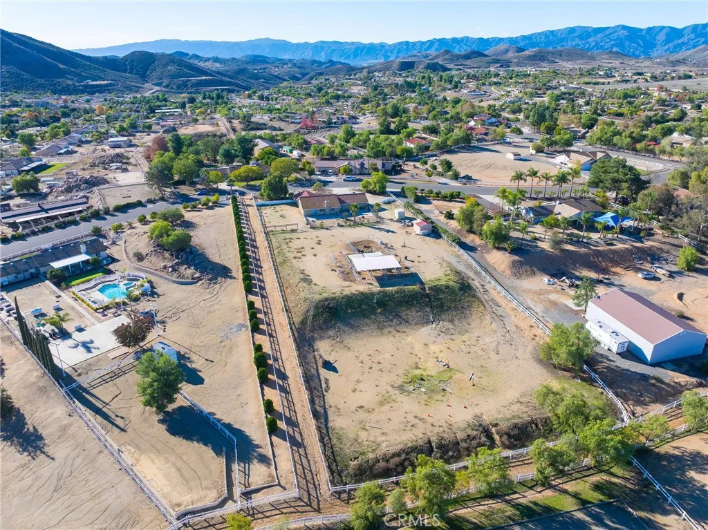 17874 El Mineral, Perris, California 92570 home-pic-24