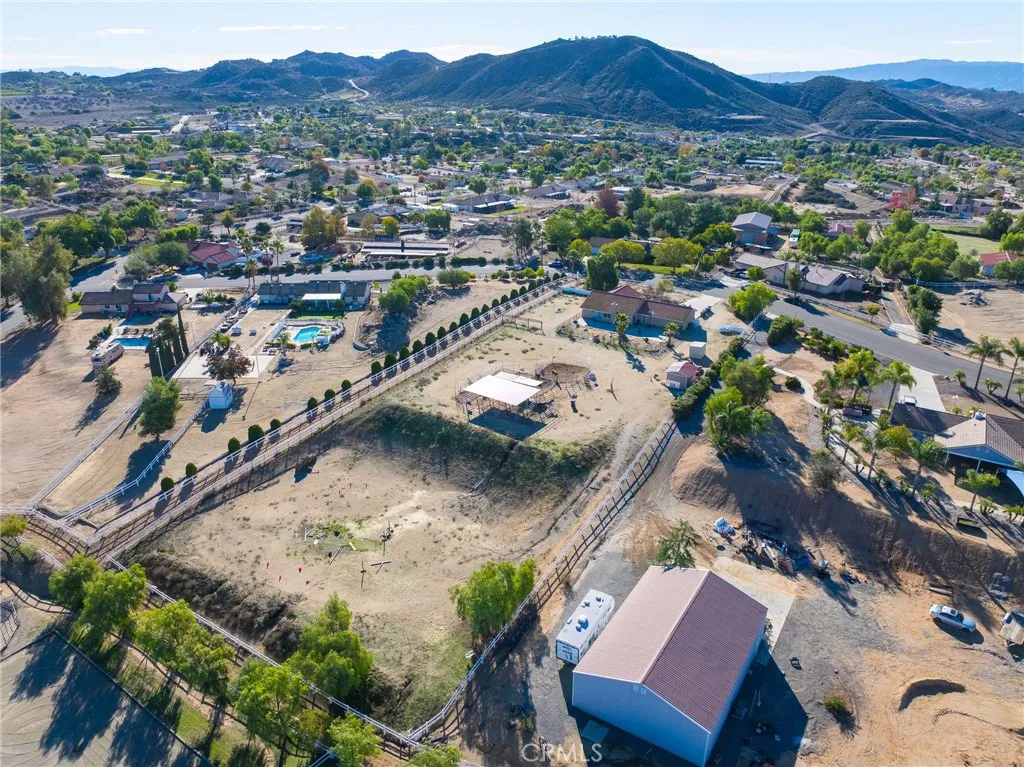 17874 El Mineral, Perris, California 92570 home-pic-25