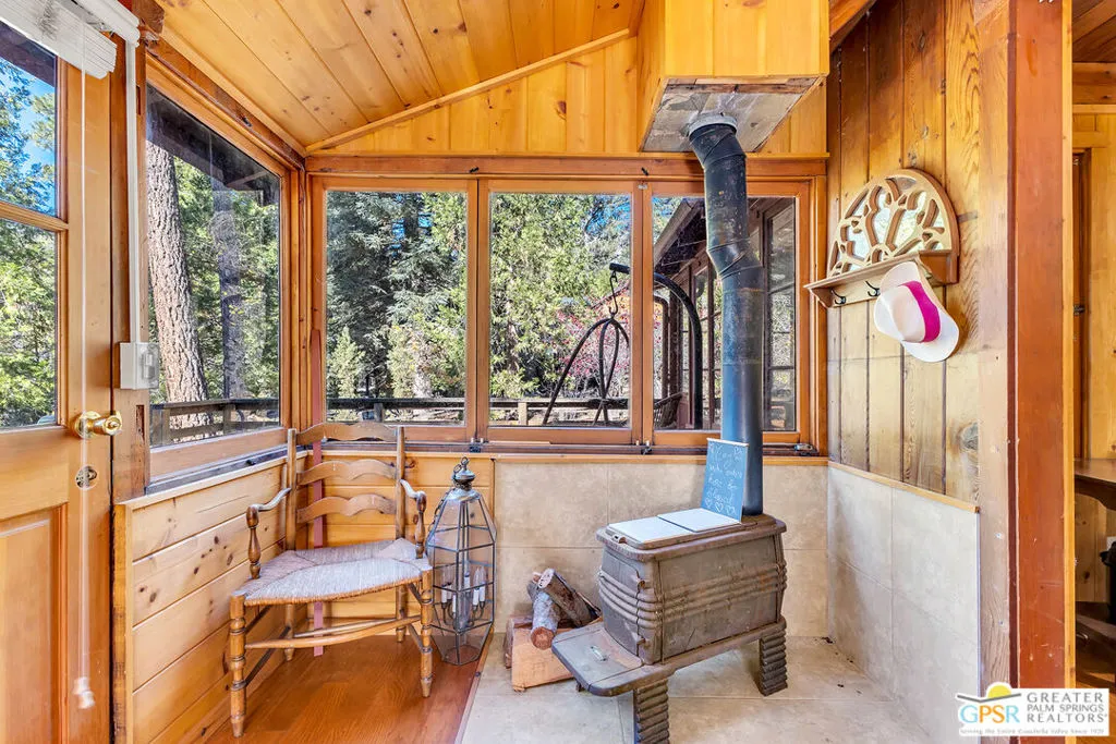 25250 Rim Rock Road, Idyllwild, California 92549 home-pic-31
