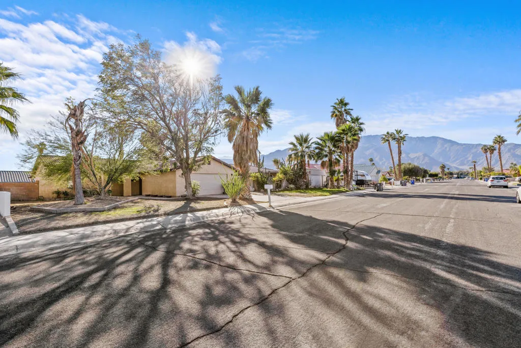 67355 Ovante Road, Cathedral City, California 92234 home-pic-22