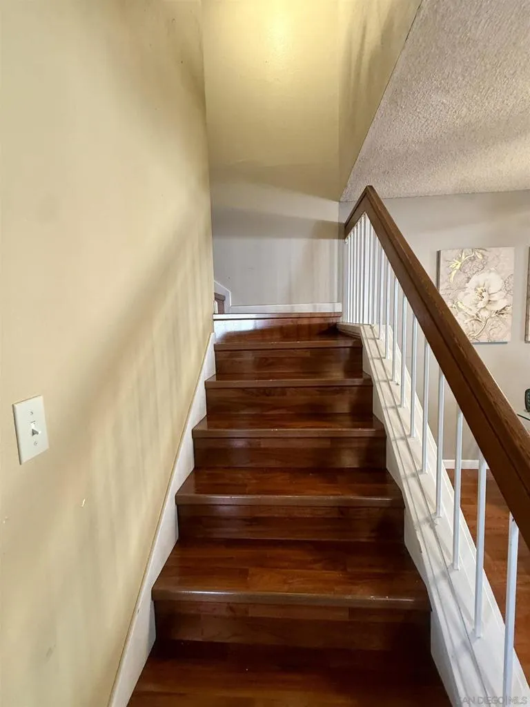 2163 Manzana Way, San Diego, California 92139 home-pic-16