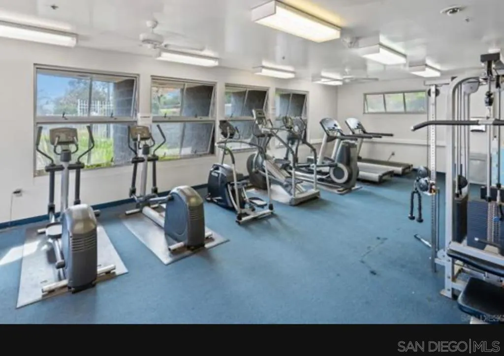 2163 Manzana Way, San Diego, California 92139 home-pic-37