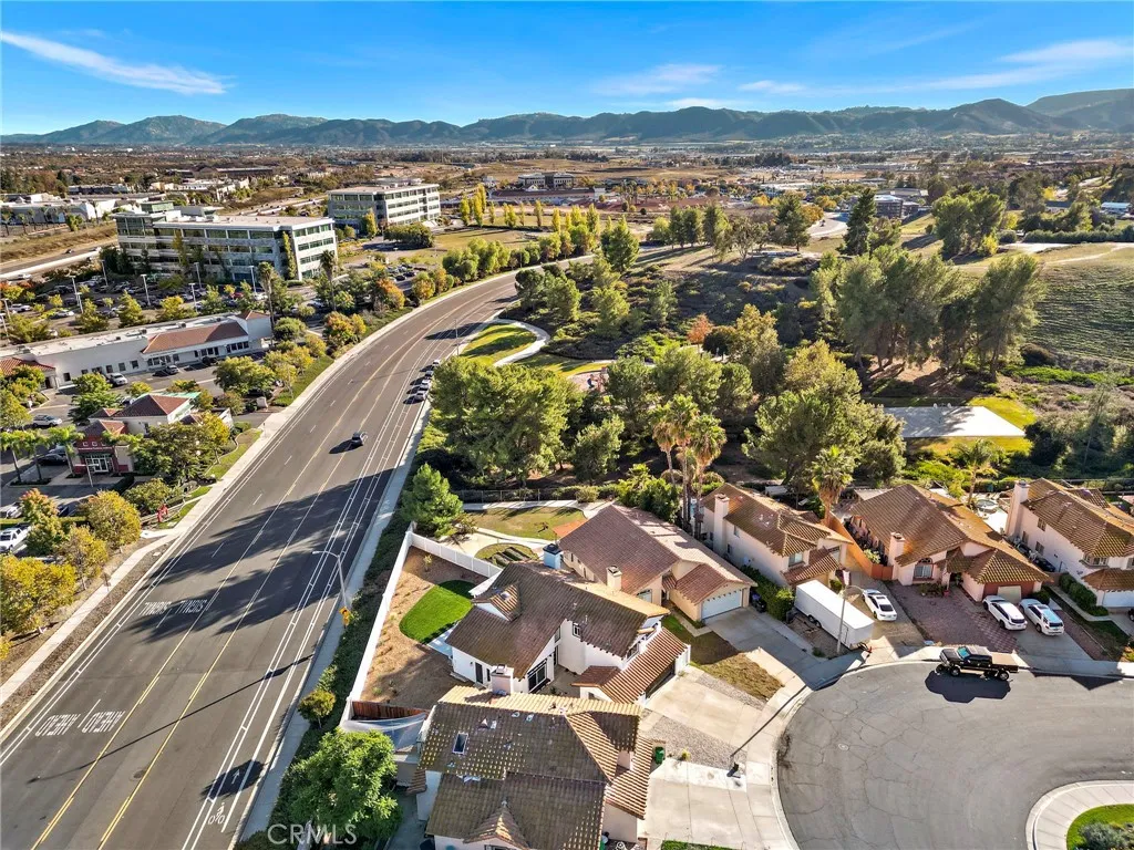 40190 Paseo Del Sol, Murrieta, California 92562 home-pic-37