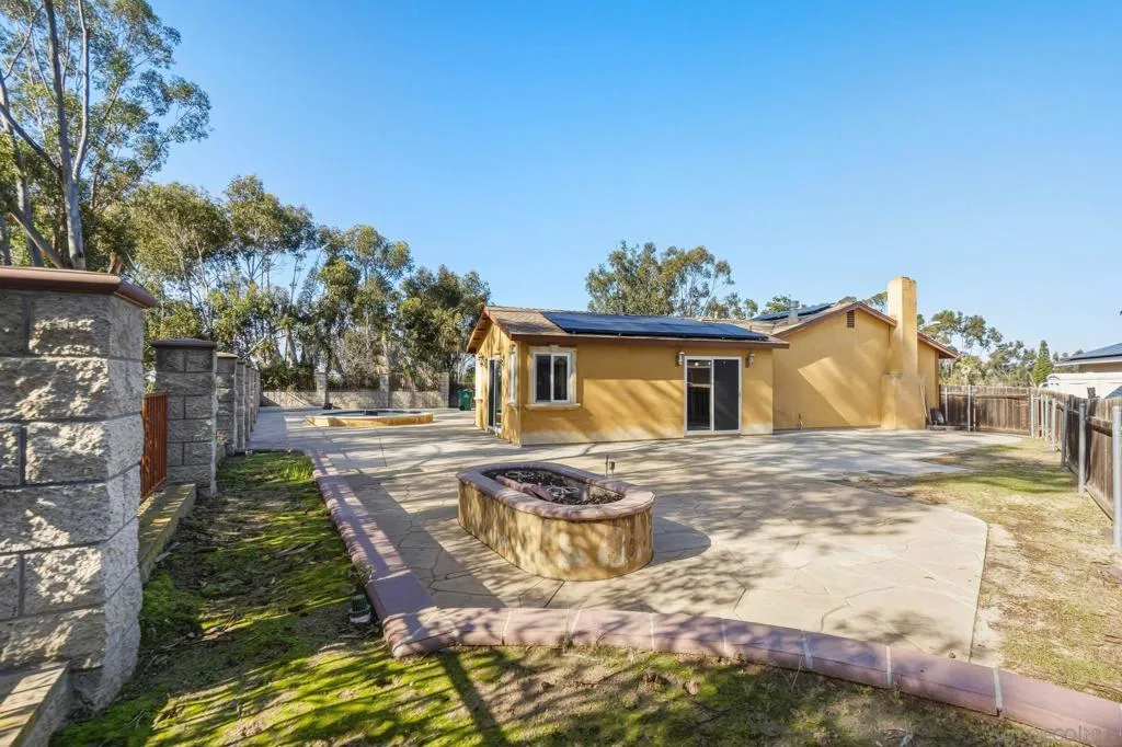 7191 Dinovo, San Diego, California 92114 home-pic-2