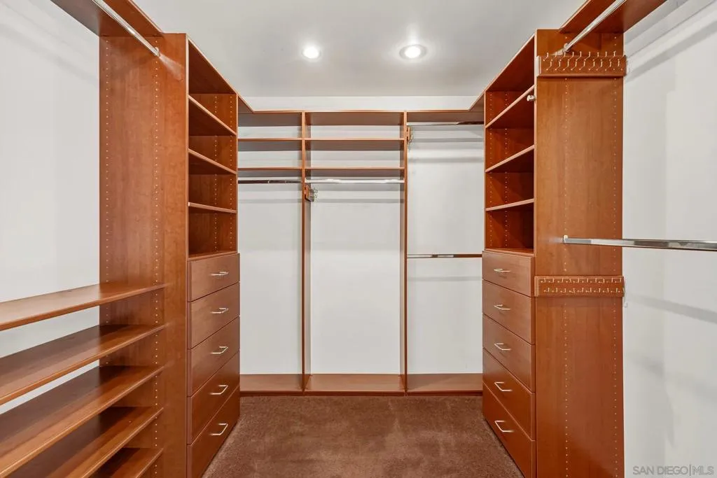 7191 Dinovo, San Diego, California 92114 home-pic-24