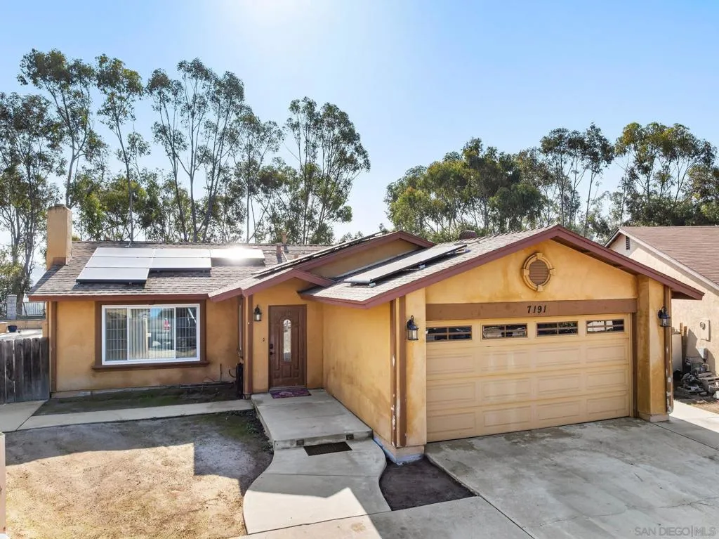 7191 Dinovo, San Diego, California 92114 home-pic-1